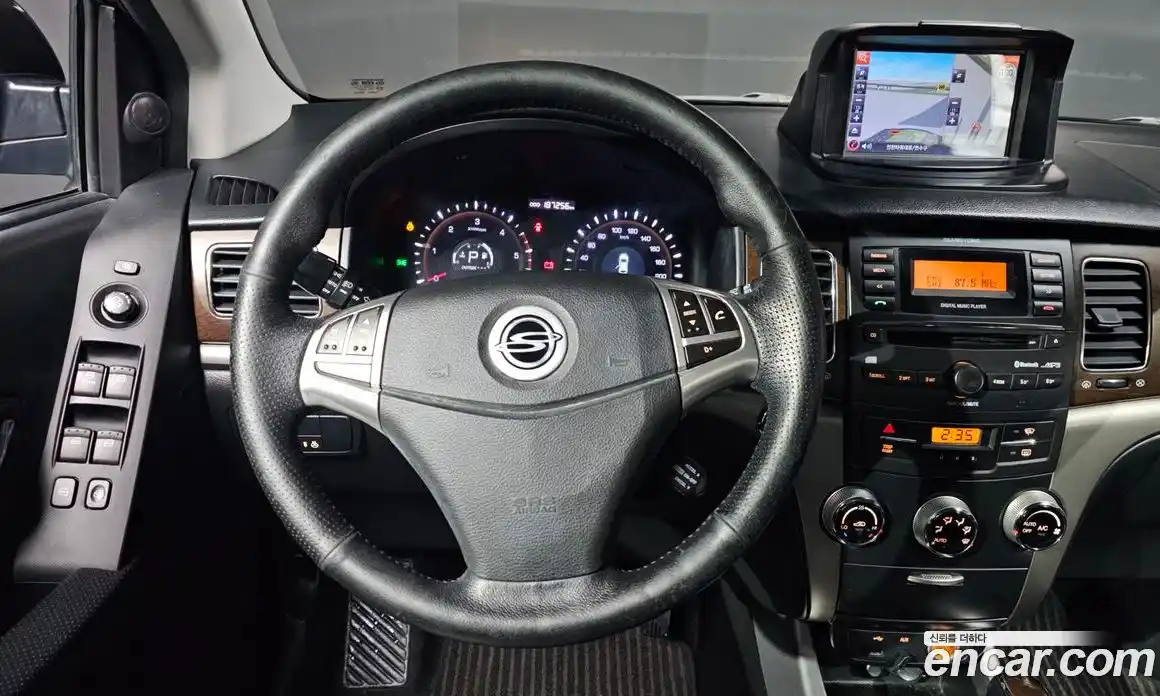 SsangYong Korando 2012 2.0 Автомат в Москве № 28457, фото 3