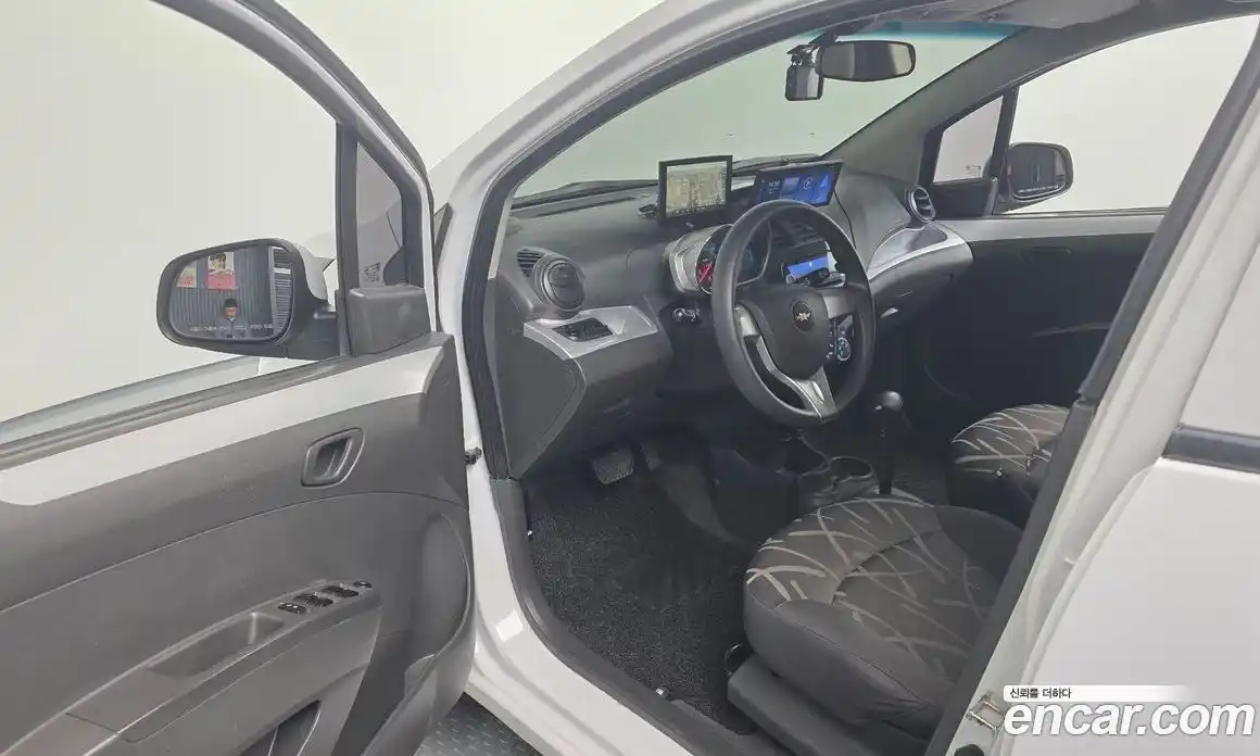 Chevrolet Spark 2014 1.0 Автомат в Москве № 28653, фото 16