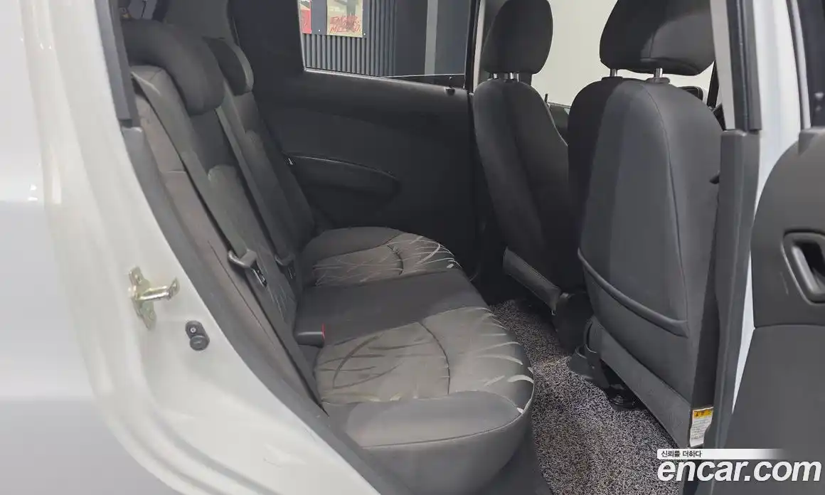 Chevrolet Spark 2014 1.0 Автомат в Москве № 28653, фото 20