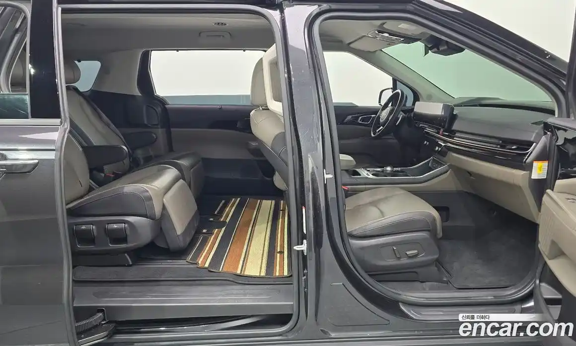 Kia Canival 2024 1.6 Автомат в Москве № 287114, фото 15