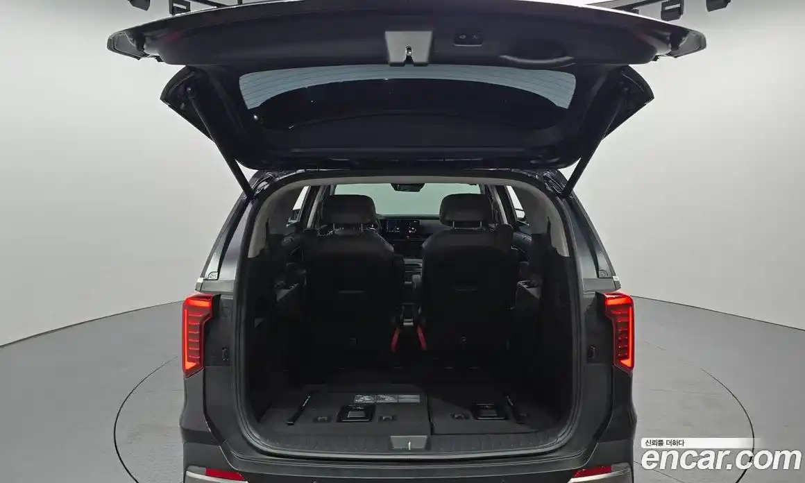 Kia Canival 2024 1.6 Автомат в Москве № 287114, фото 7