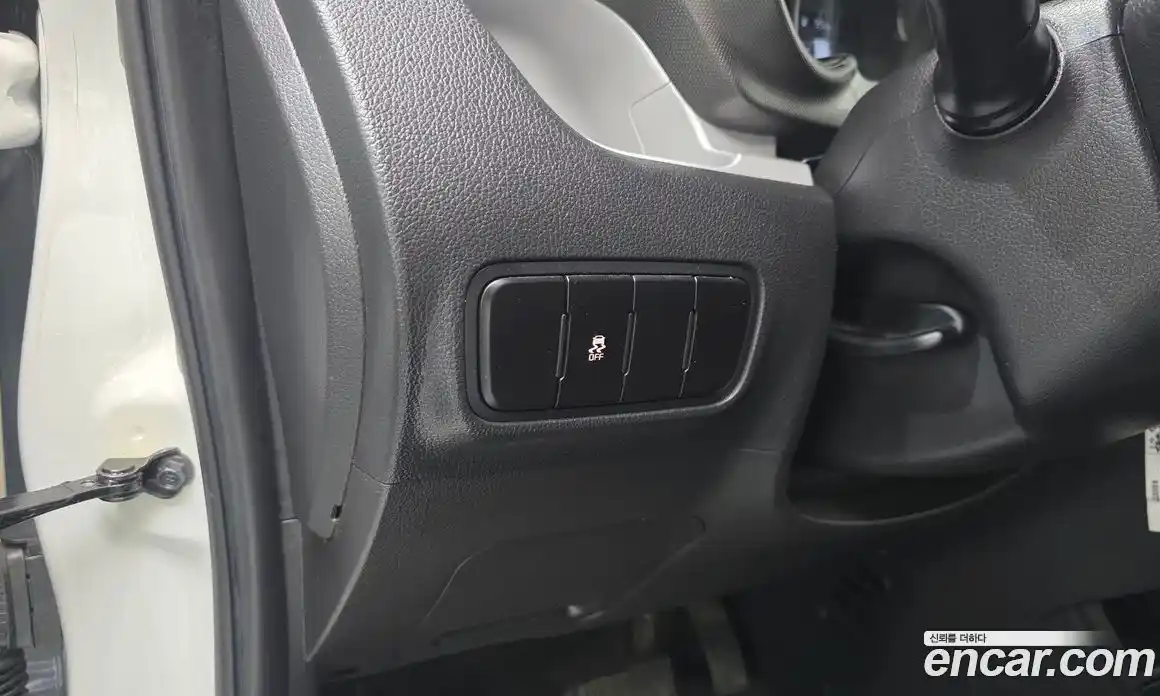 Kia Ray 2022 1.0 Автомат в Москве № 287801, фото 13