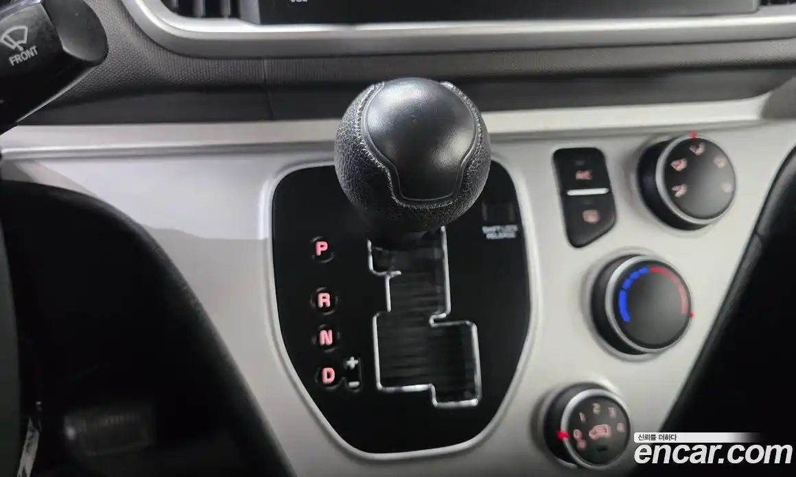 Kia Ray 2022 1.0 Автомат в Москве № 287801, фото 9