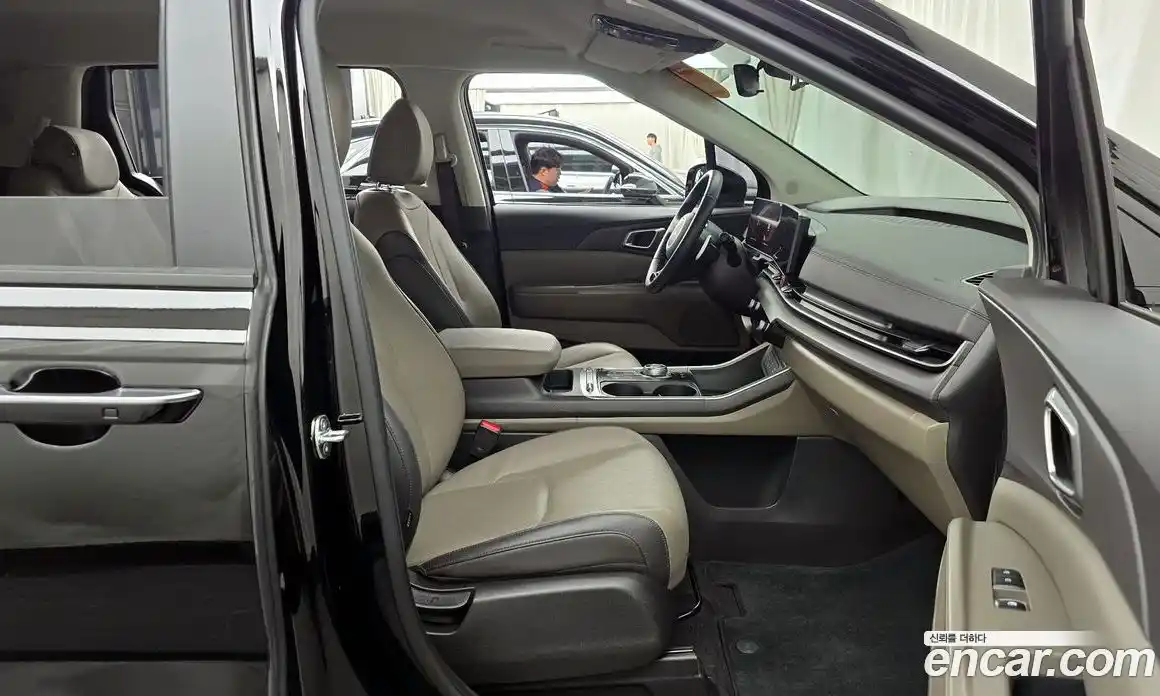 Kia Canival 2024 2.2 Автомат в Москве № 288078, фото 11