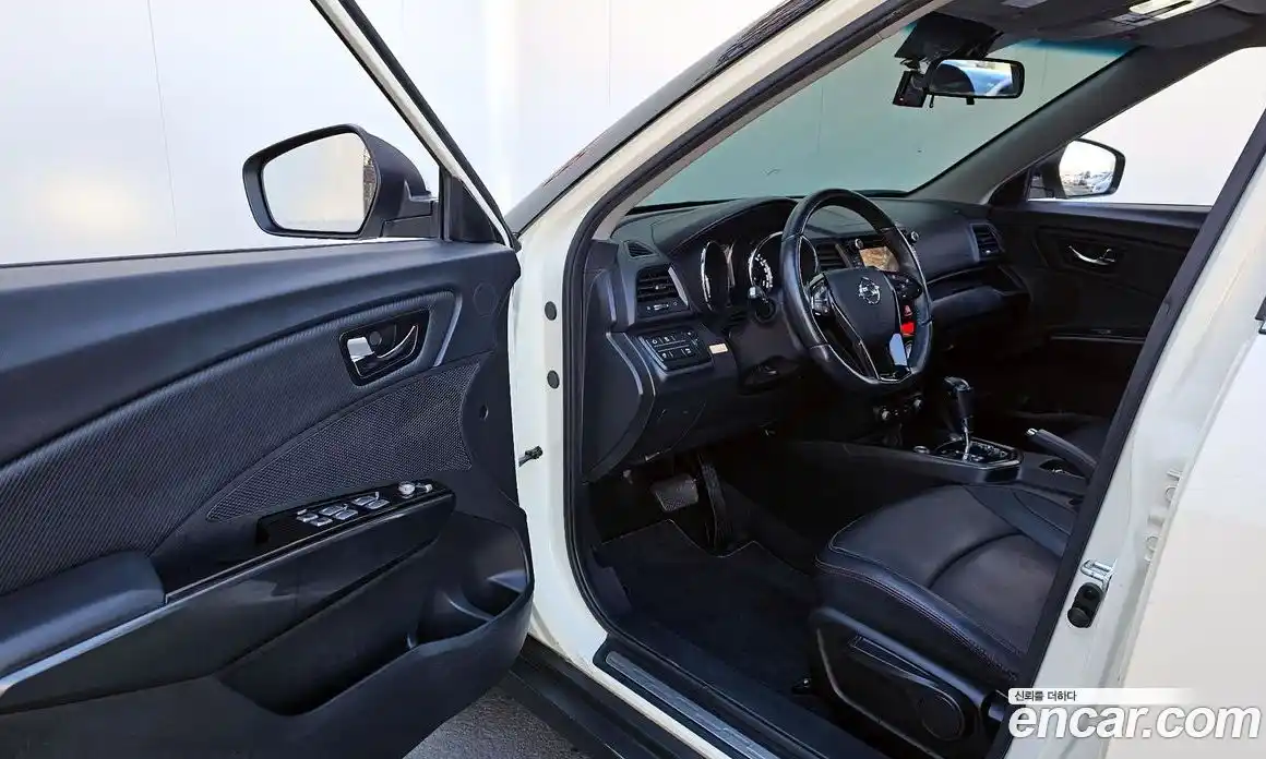 SsangYong TIBOLI 2016 1.6 Автомат в Москве № 29599, фото 11