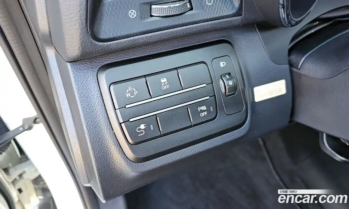 SsangYong TIBOLI 2016 1.6 Автомат в Москве № 29599, фото 14