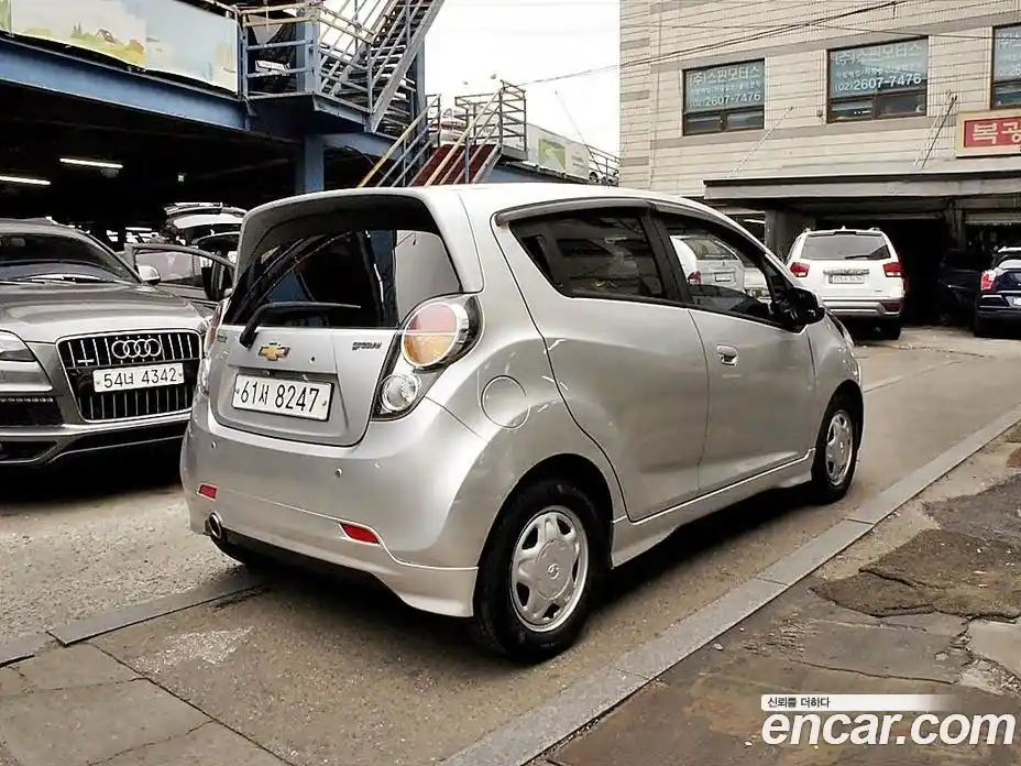 Chevrolet Matiz 2010 1.0 Автомат в Москве № 298311, фото 4