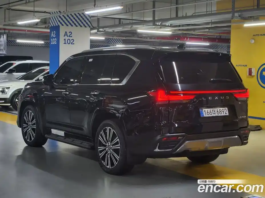 Lexus LX 2025 3.4 Автомат в Москве № 300802, фото 3