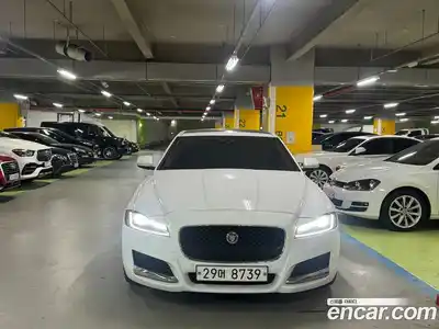 Jaguar XF, 2018
