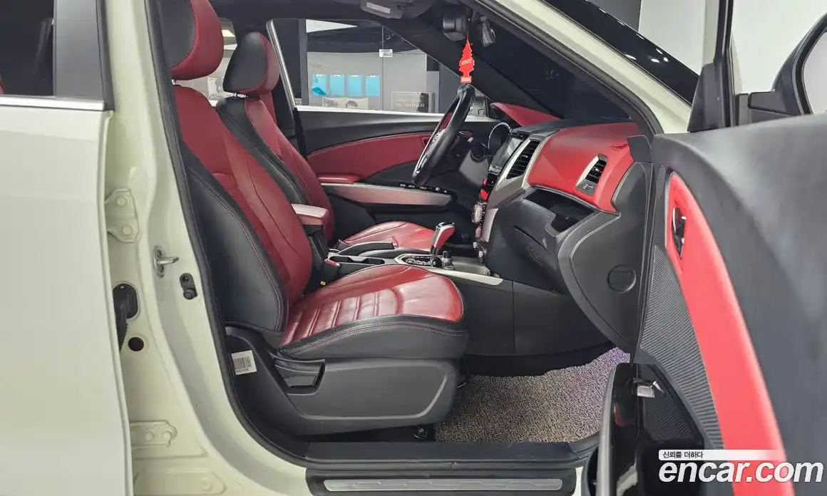 SsangYong TIBOLI 2015 1.6 Автомат в Москве № 30641, фото 12