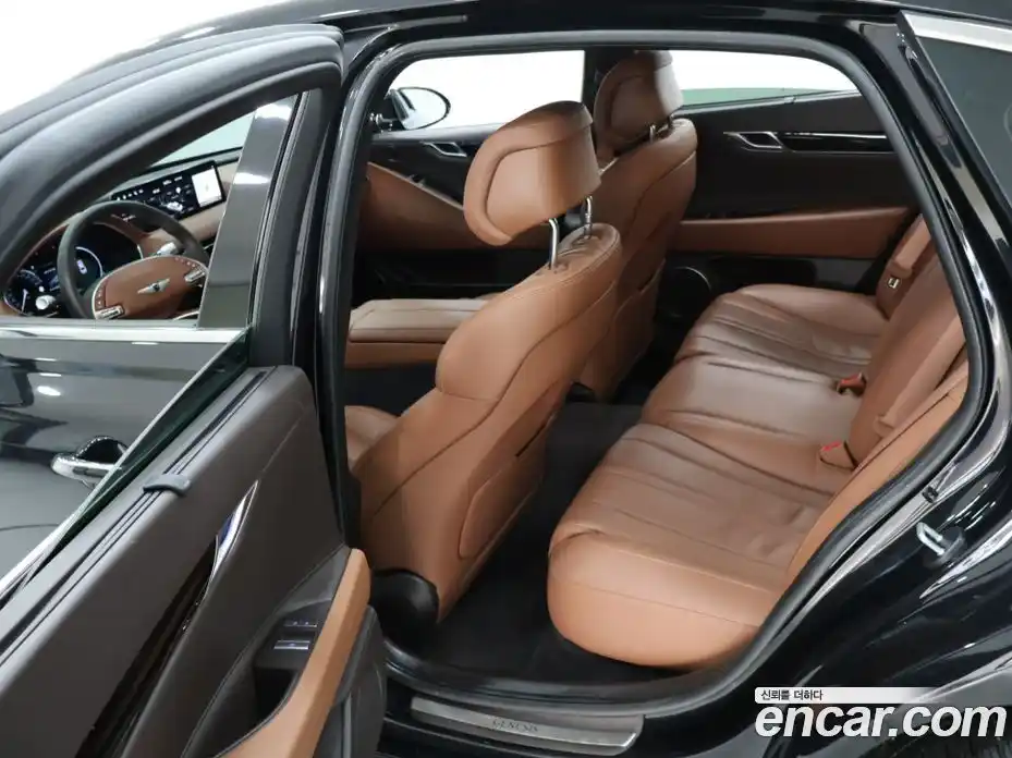 Genesis G80 2023 2.5 Автомат в Москве № 308970, фото 10