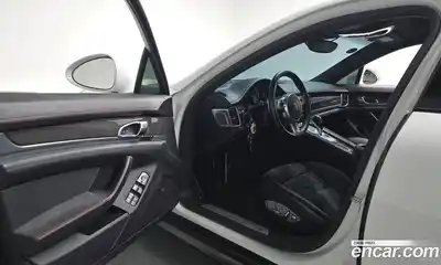 Porsche Panamera 2016 4.8 Автомат в Москве № 312955, миниатюра 2