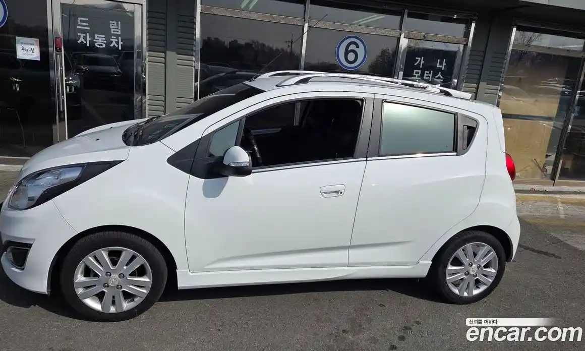 Chevrolet Spark 2013 1.0 Автомат в Москве № 315632, фото 4