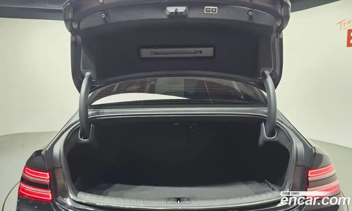 Genesis G80 2022 2.5 Автомат в Москве № 316110, фото 9