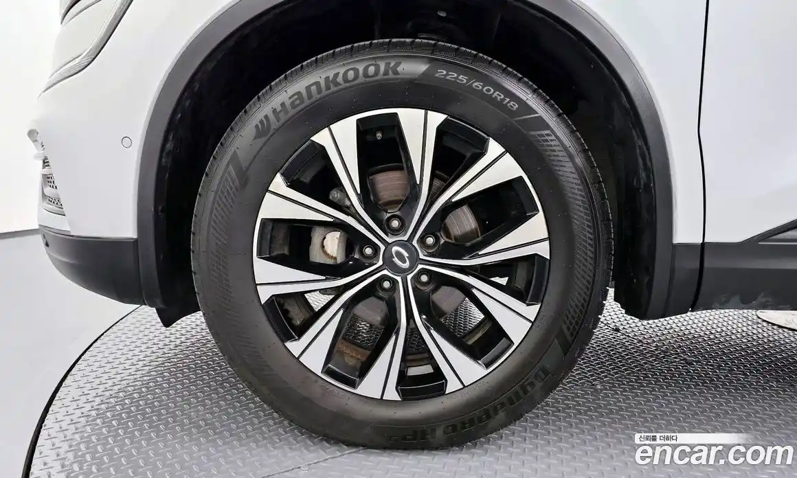 Renault QM6 2023 2.0 Автомат в Москве № 316653, фото 15