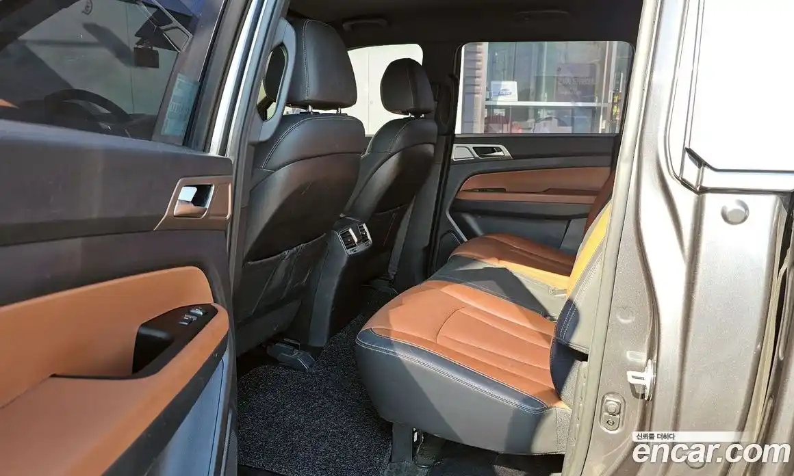 SsangYong Rexton 2019 2.2 Автомат в Москве № 31683, фото 2