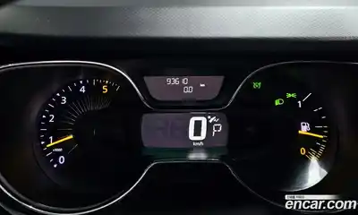 Renault QM3 2016 1.5 Автомат в Москве № 316931, миниатюра 8