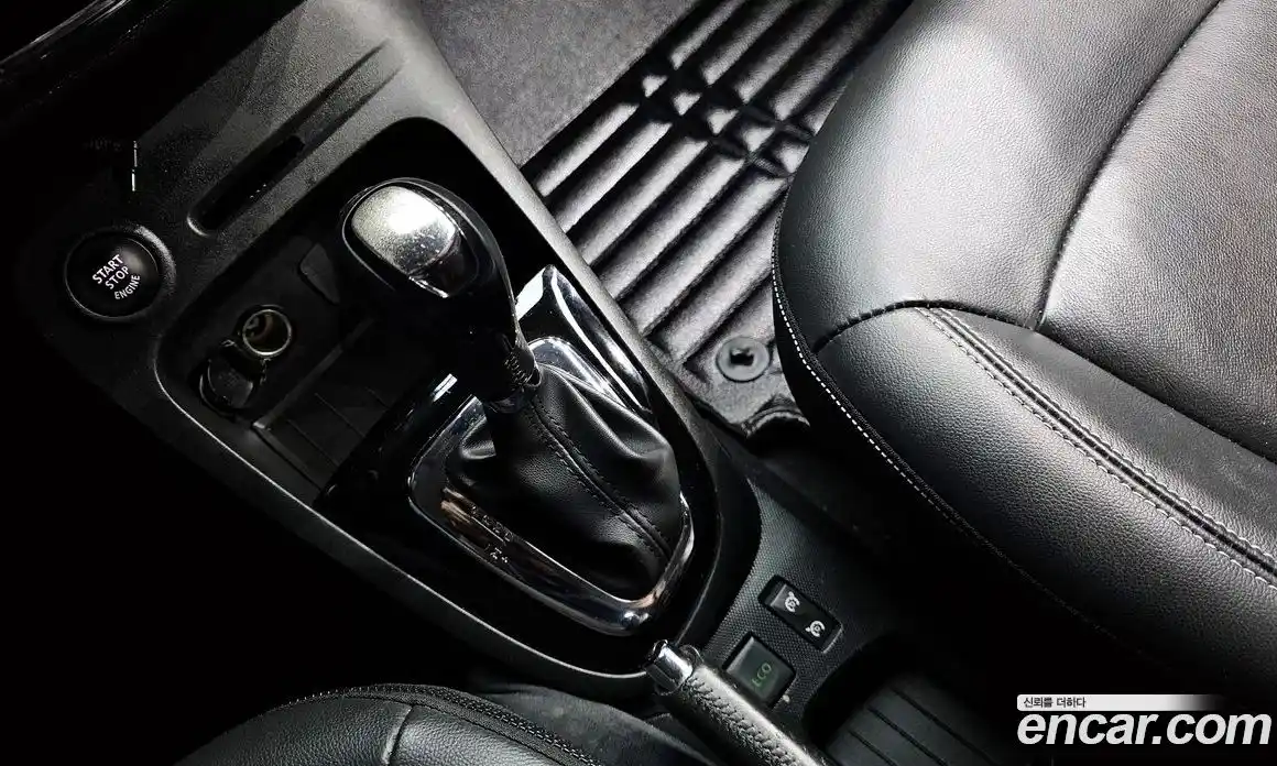 Renault QM3 2016 1.5 Автомат в Москве № 316931, фото 9