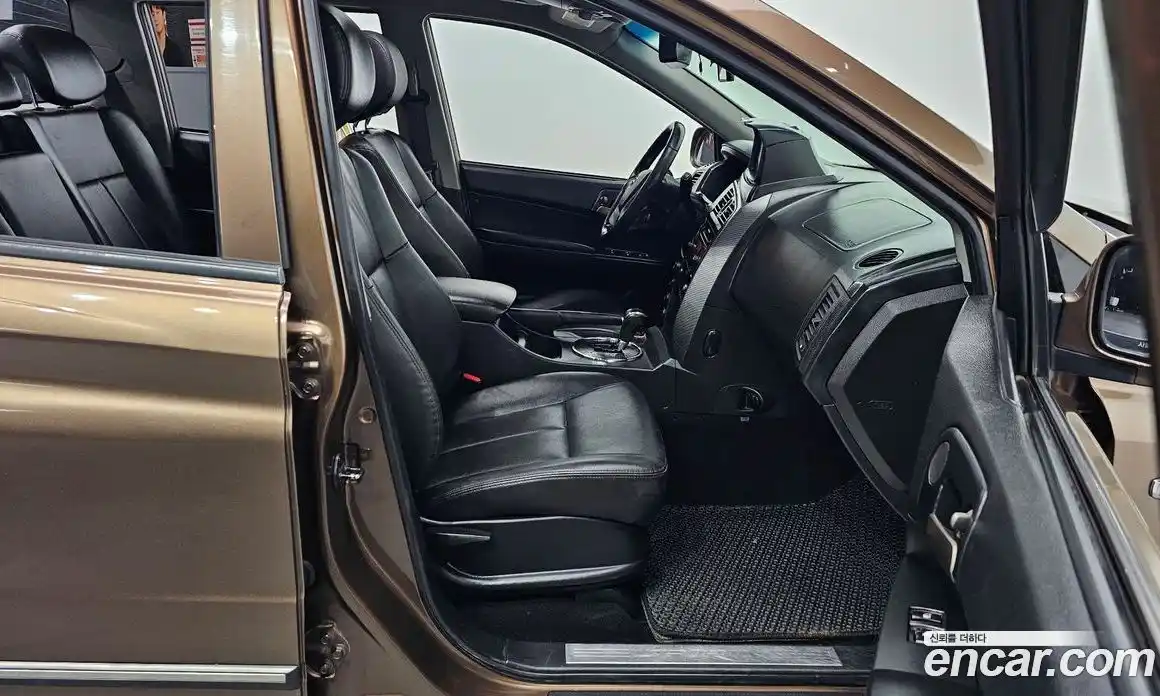 SsangYong Korando 2015 2.0 Автомат в Москве № 31779, фото 17