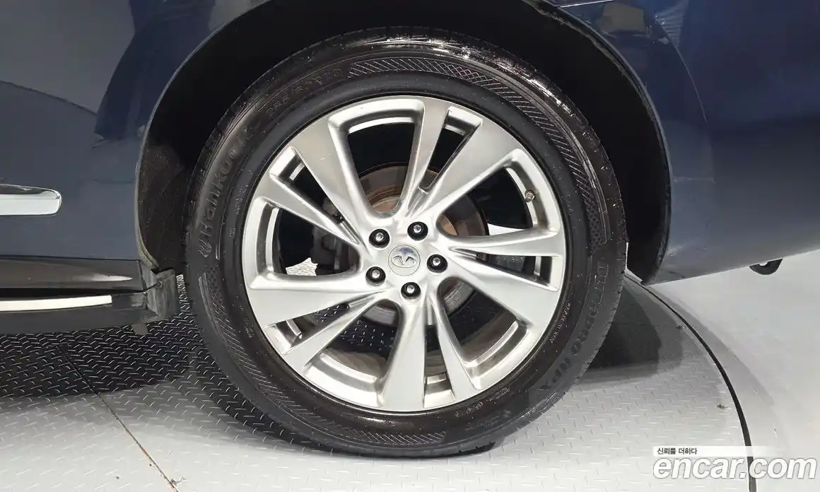 Infiniti QX60 2015 3.5 Автомат в Москве № 320480, фото 12