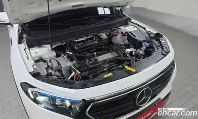 Mercedes-Benz EQB 2023 0.2 Автомат в Москве № 321771, миниатюра 11