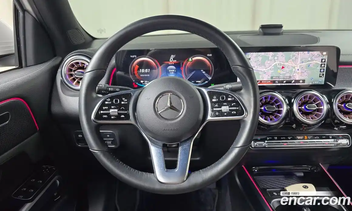 Mercedes-Benz EQB 2023 0.2 Автомат в Москве № 321771, фото 18