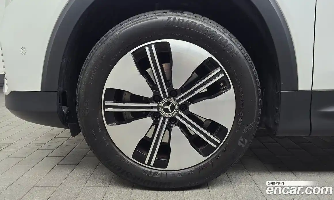 Mercedes-Benz EQB 2023 0.2 Автомат в Москве № 321771, фото 7