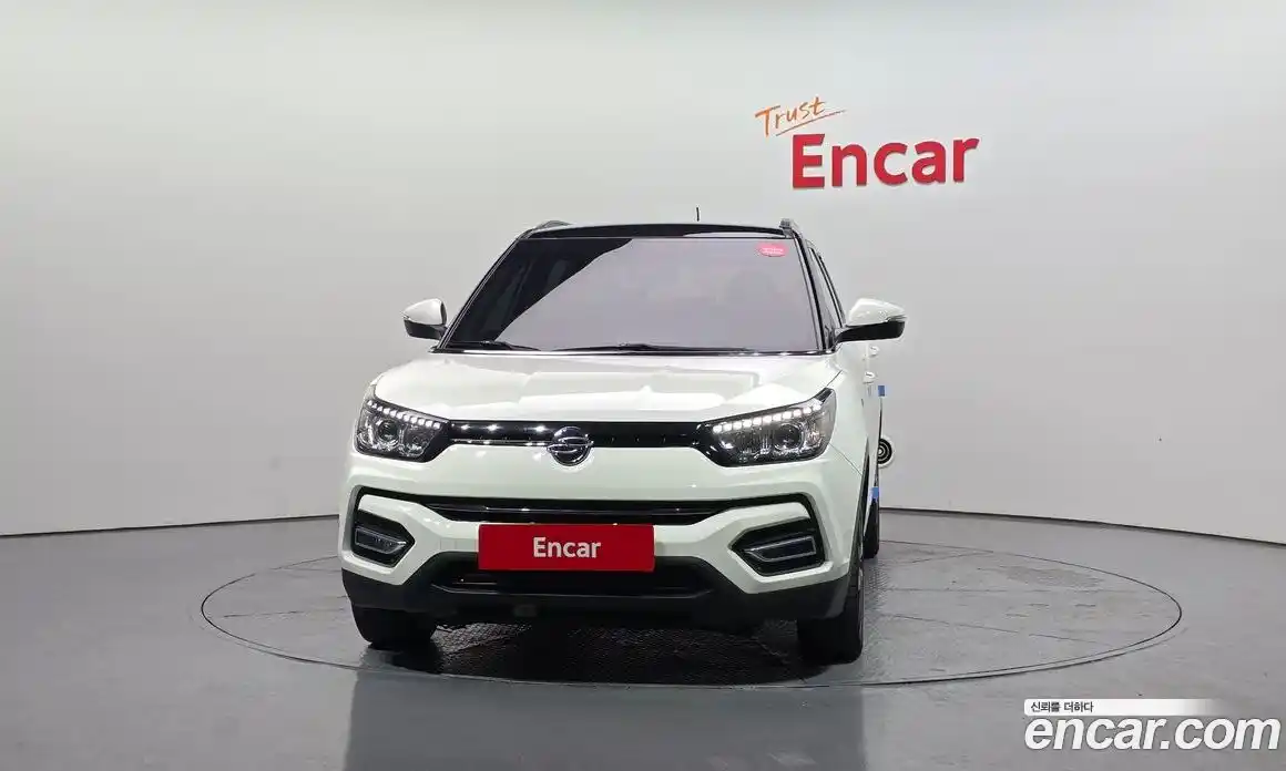 SsangYong TIBOLI 2018 1.6 Автомат в Москве № 324388, фото 1