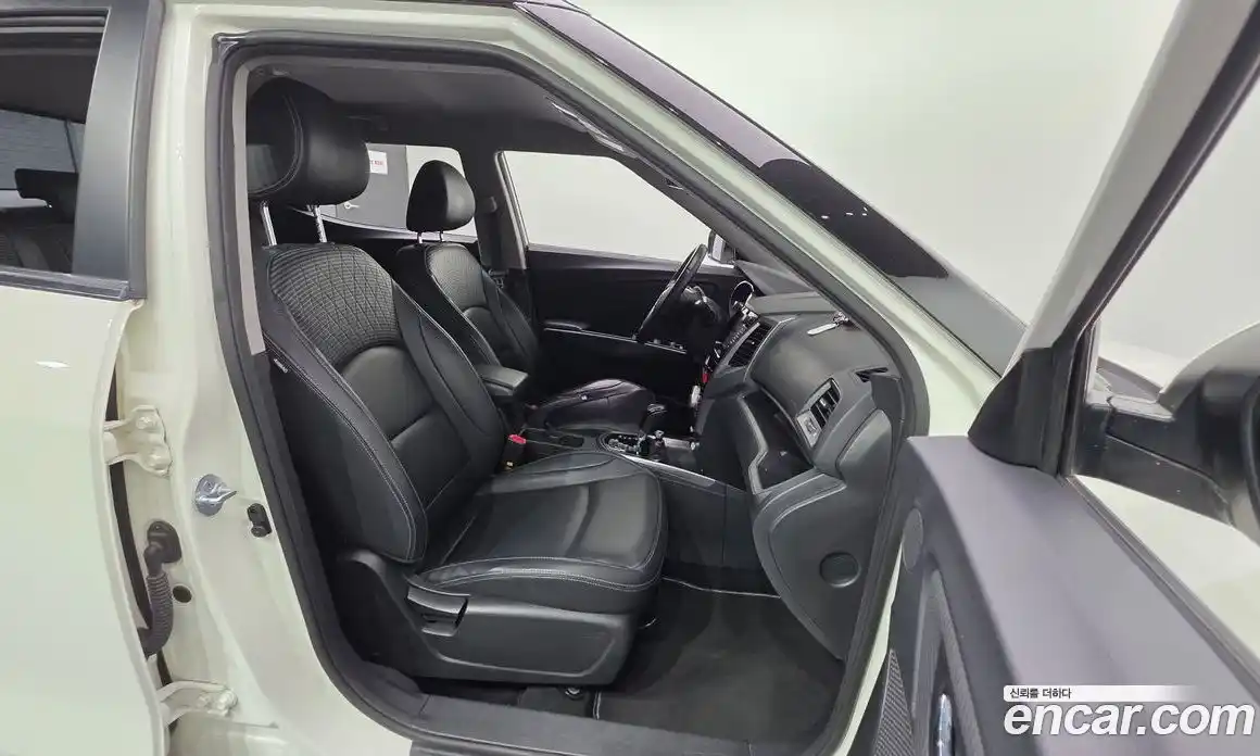 SsangYong TIBOLI 2018 1.6 Автомат в Москве № 324388, фото 18