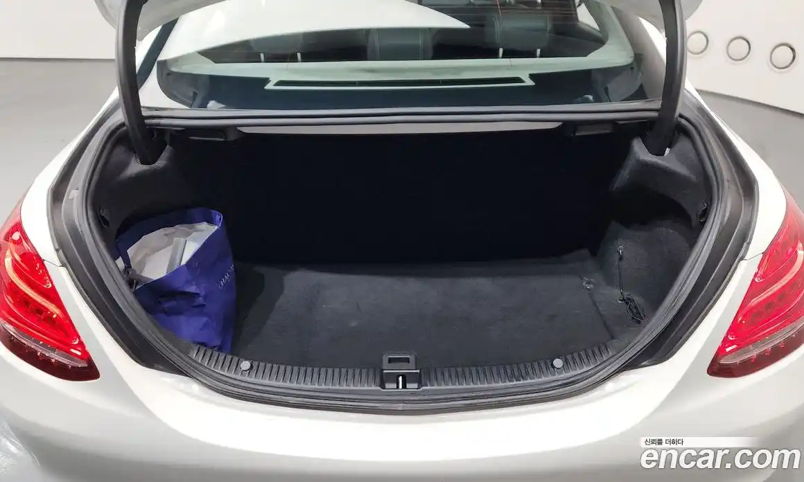 Mercedes-Benz C-Class 2017 2.1 Автомат в Москве № 325176, фото 20