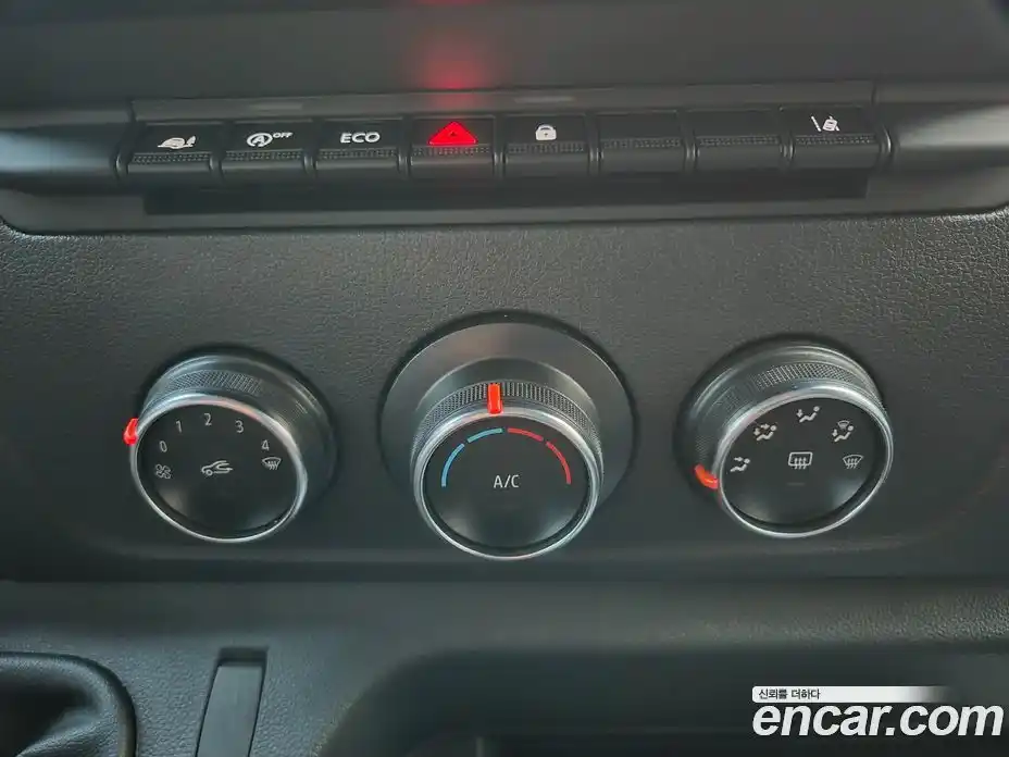 Renault Master 2024 2.3 Механическая в Москве № 333420, фото 15