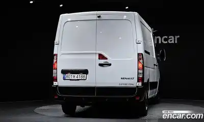 Renault Master 2024 2.3 Механическая в Москве № 333420, миниатюра 4