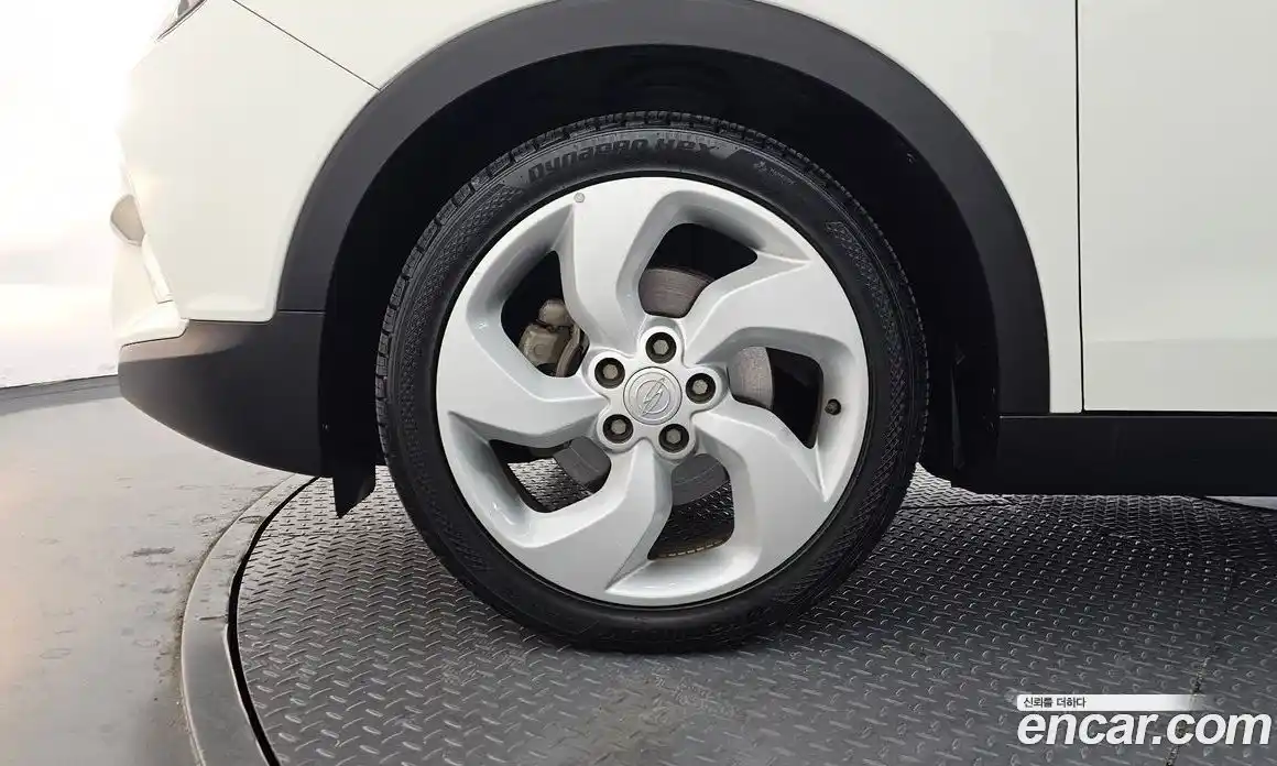 SsangYong TIBOLI 2015 1.6 Автомат в Москве № 33559, фото 14