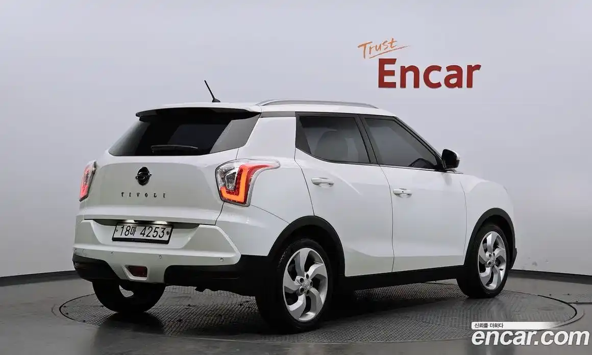 SsangYong TIBOLI 2015 1.6 Автомат в Москве № 33559, фото 6