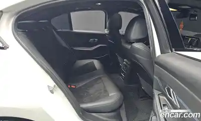 BMW 3-Series 2019 2.0 Автомат в Москве № 336595, миниатюра 12