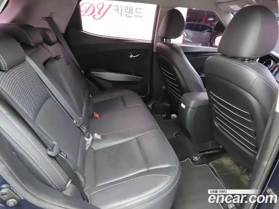 SsangYong TIBOLI 2018 1.6 Автомат в Москве № 337297, фото 8