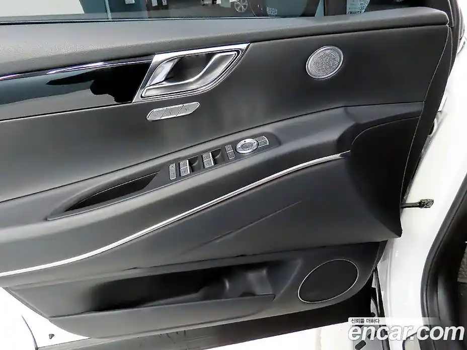 Genesis GV80 2024 2.5 Автомат в Москве № 339427, фото 14