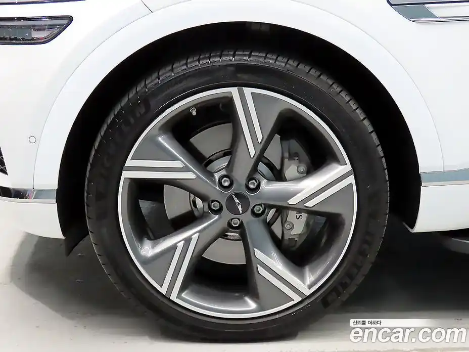 Genesis GV80 2024 2.5 Автомат в Москве № 339427, фото 20