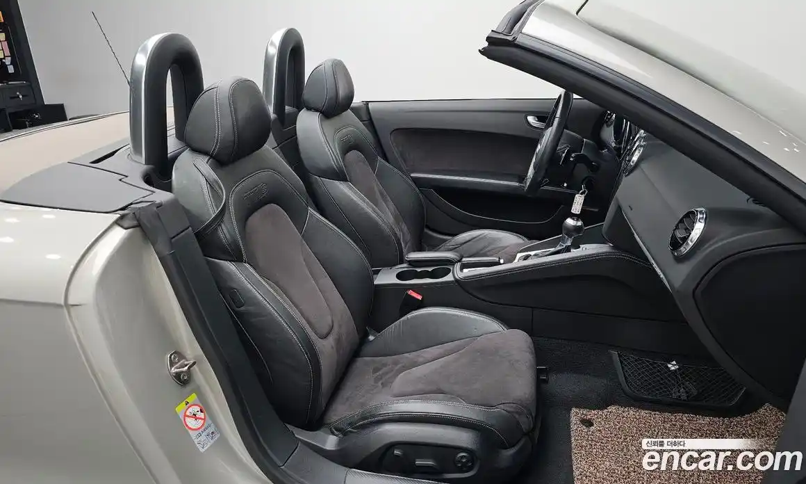 Audi TTS 2013 2.0 Автомат в Москве № 343583, фото 13