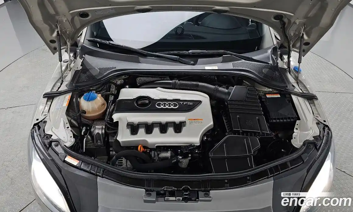 Audi TTS 2013 2.0 Автомат в Москве № 343583, фото 19
