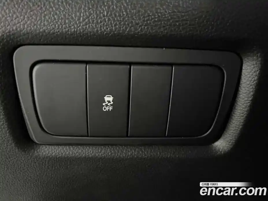SsangYong Korando 2015 2.0 Автомат в Москве № 35593, фото 18