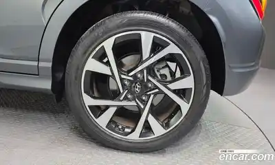 Hyundai Kona 2021 1.6 Автомат в Москве № 357018, миниатюра 5