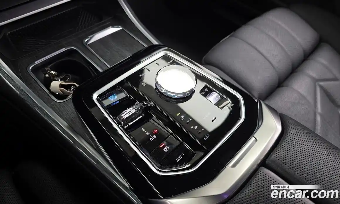 BMW i7 2023 0.3 Автомат в Москве № 364250, фото 9