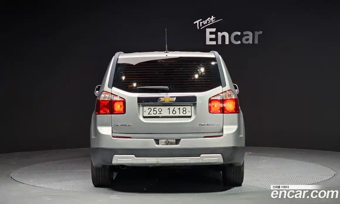 Chevrolet Orlando 2012 2.0 Автомат в Москве № 37348, фото 1