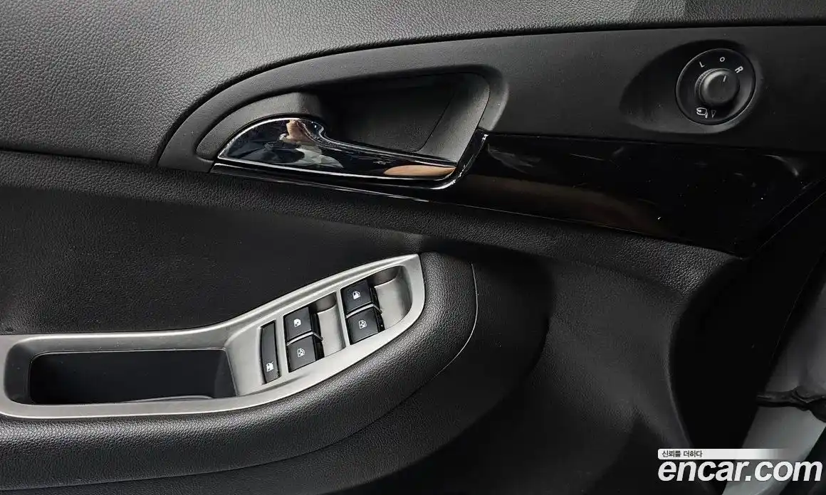 Chevrolet Orlando 2012 2.0 Автомат в Москве № 37348, фото 19