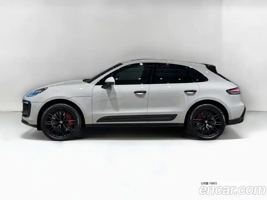 Porsche Macan 2023 2.9 Автомат в Москве № 374434, фото 1