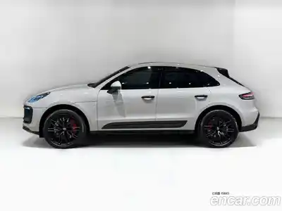 Porsche Macan, 2023