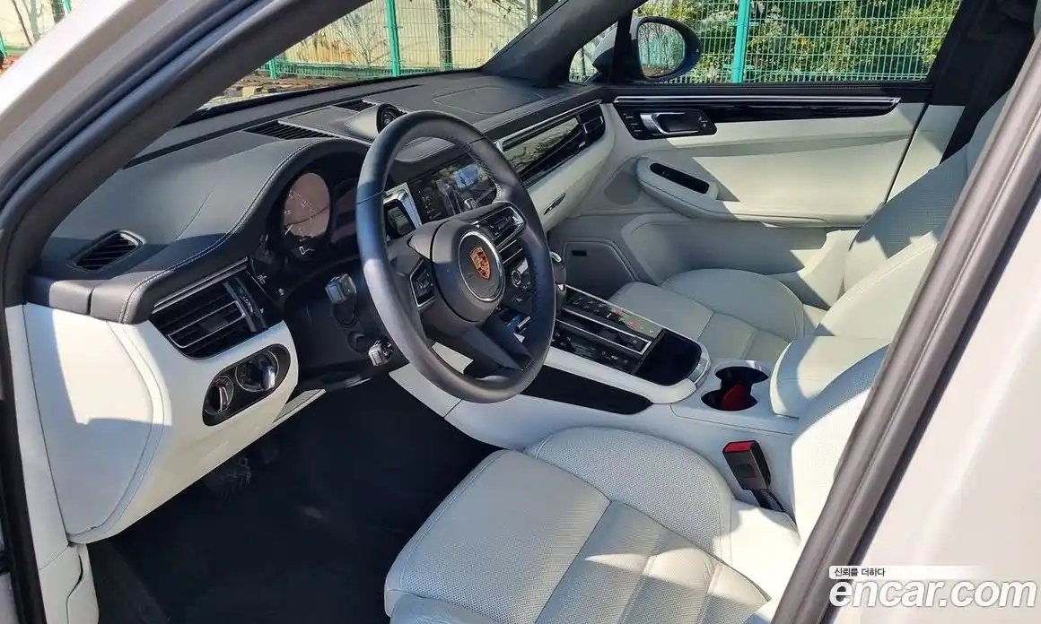 Porsche Macan 2023 2.9 Автомат в Москве № 374434, фото 11