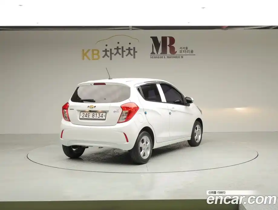 Chevrolet Spark 2016 1.0 Автомат в Москве № 37733, фото 3