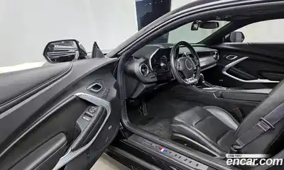 Chevrolet Camaro 2017 6.2 Автомат в Москве № 39415, миниатюра 10